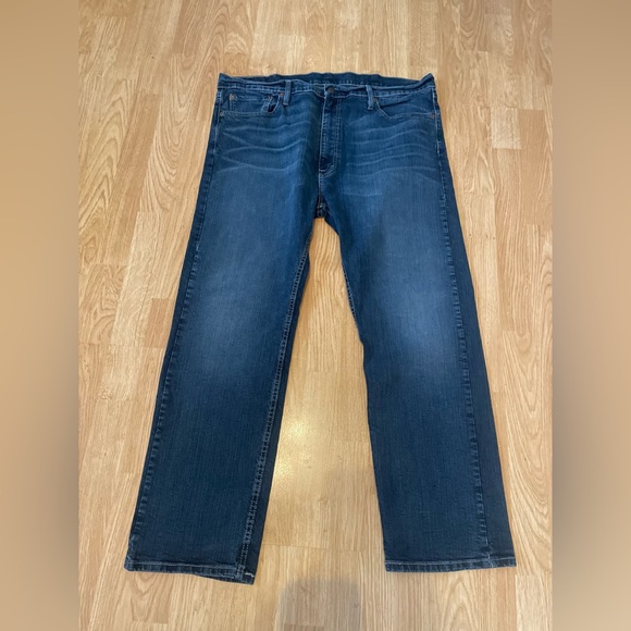 Men’s Dark Blue Levi’s W40/ L30 jeans - Picture 1 of 8